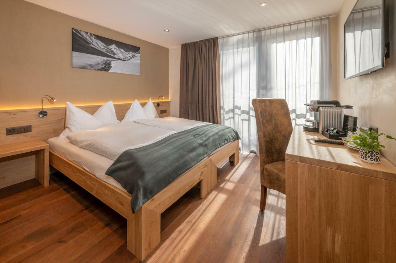 Hotel Heimatlodge Sankt Niklaus Luaran gambar